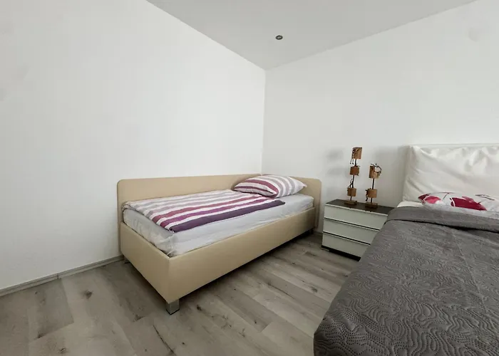 Idyllische Mit Küche&bad In Apartamento